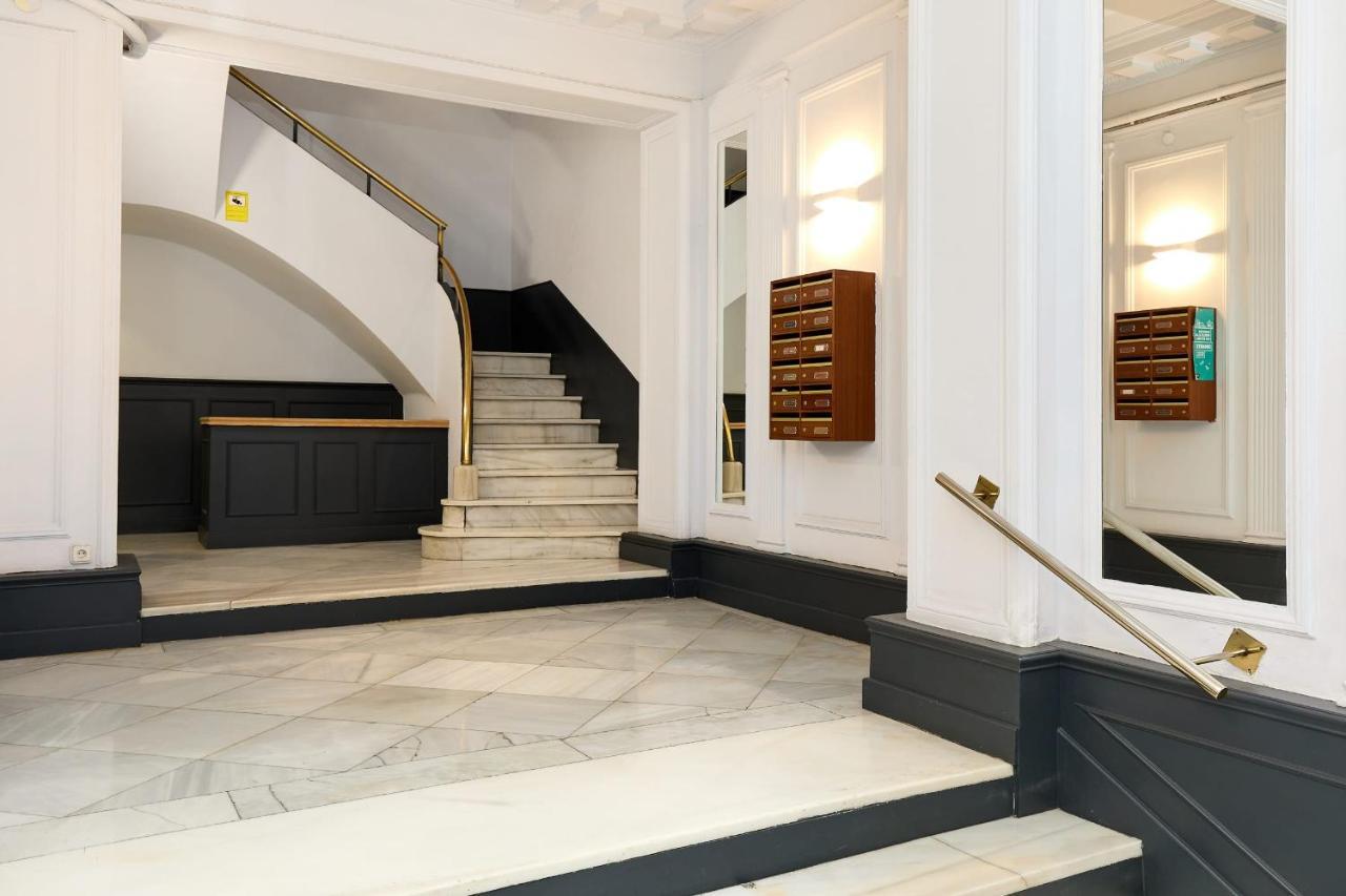 Апартаменти Casa Cosi - Casanova 6 Барселона Екстер'єр фото